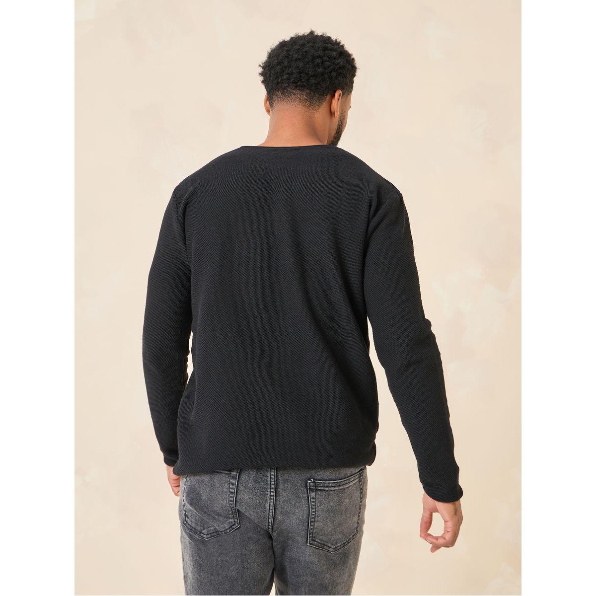 Styli Solid Crew Neck Relaxed Fit T-Shirt-men-clothing-tshirtsandpolos-tshirts-image-5