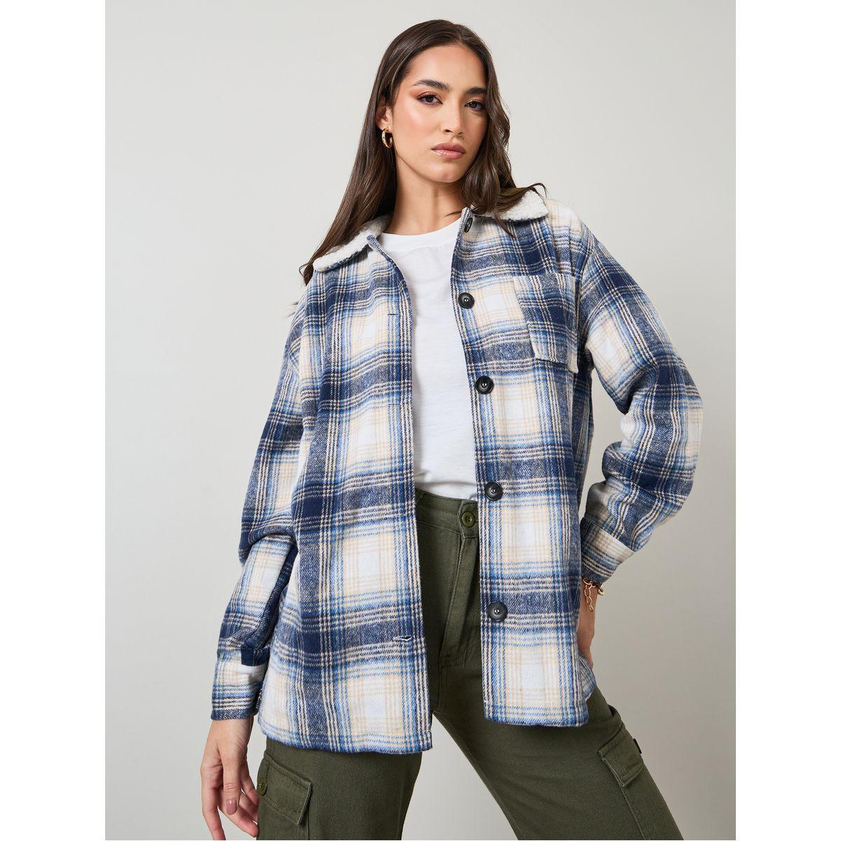 شاكيت واسع مع ياقة بفرو صناعي-women-winterwear-coatsandjackets-jackets-image-3