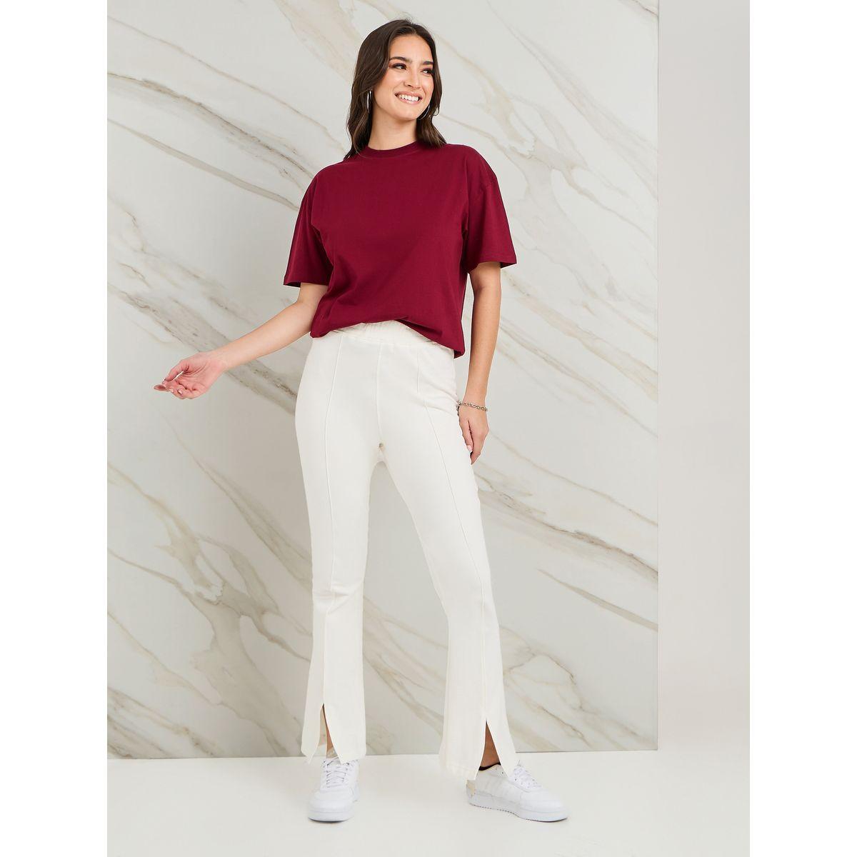 جوغر بتفاصيل محزوزة وشق امامي-women-clothing-bottoms-joggers-image-1