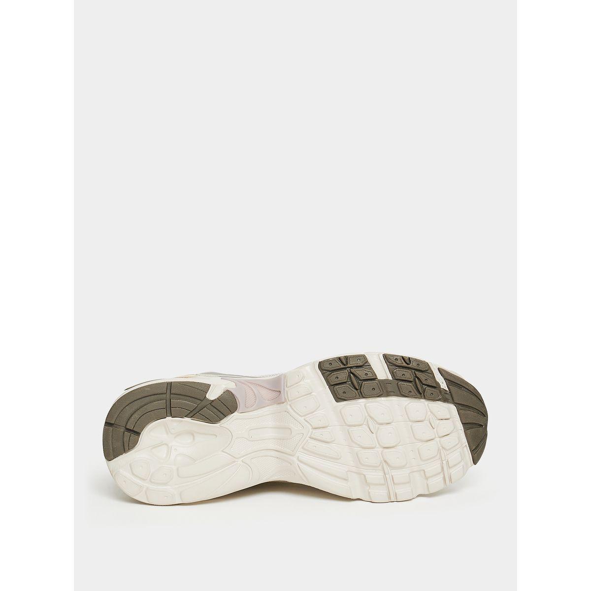 Styli Colorblock Textured Paneled Lace-Up Chunky Sneakers-men-shoes-sneakers-image-6