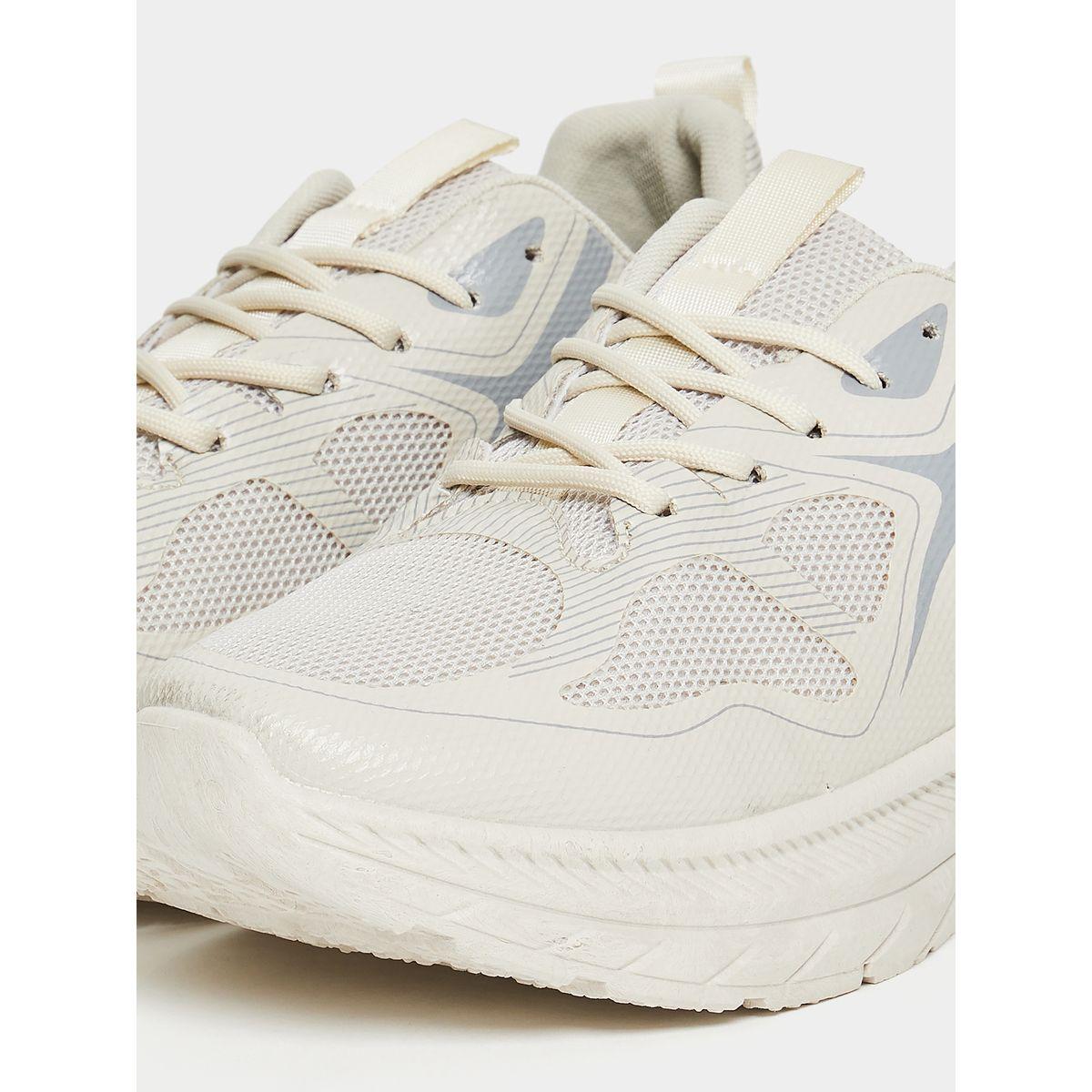 Styli Textured Contrast Panel Lace-Up Sneakers-men-shoes-sneakers-image-5