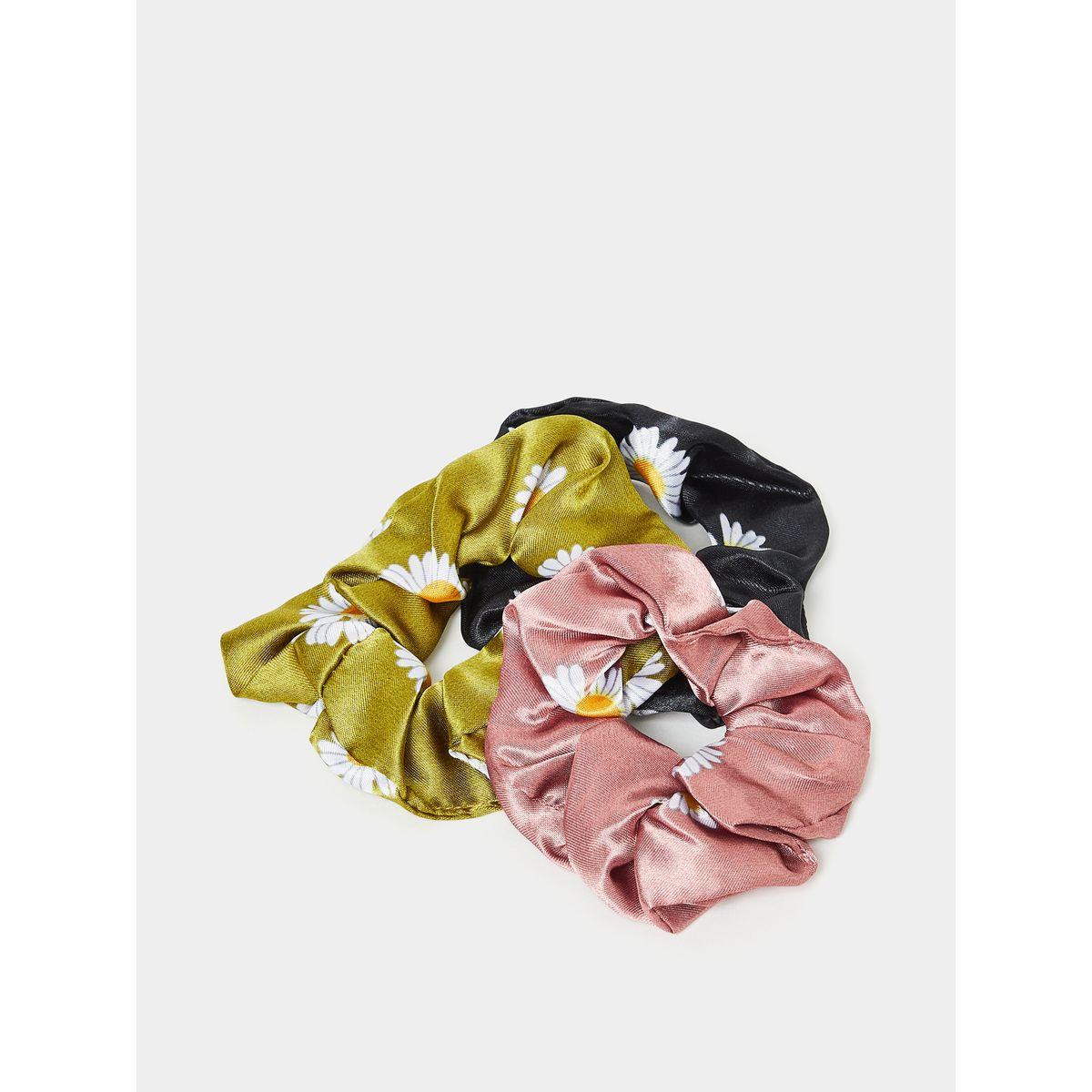 Styli Pack of 3 - Floral Print Scrunchie-women-hairaccessories-scrunchies-image-7