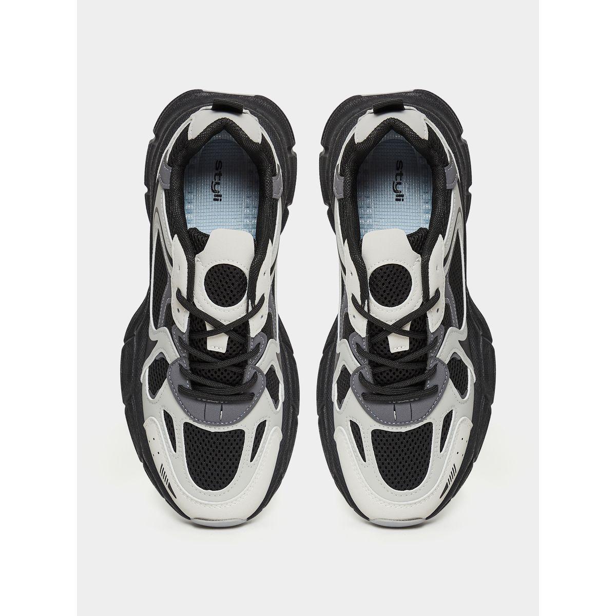 حذاء سنيكرز بتفاصيل مدروزة-men-shoes-sneakers-image-4