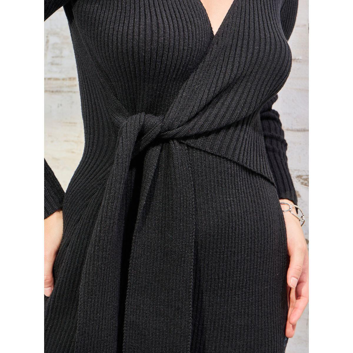 فستان ميدي محبوك بنمط لف-women-clothing-dresses-image-3
