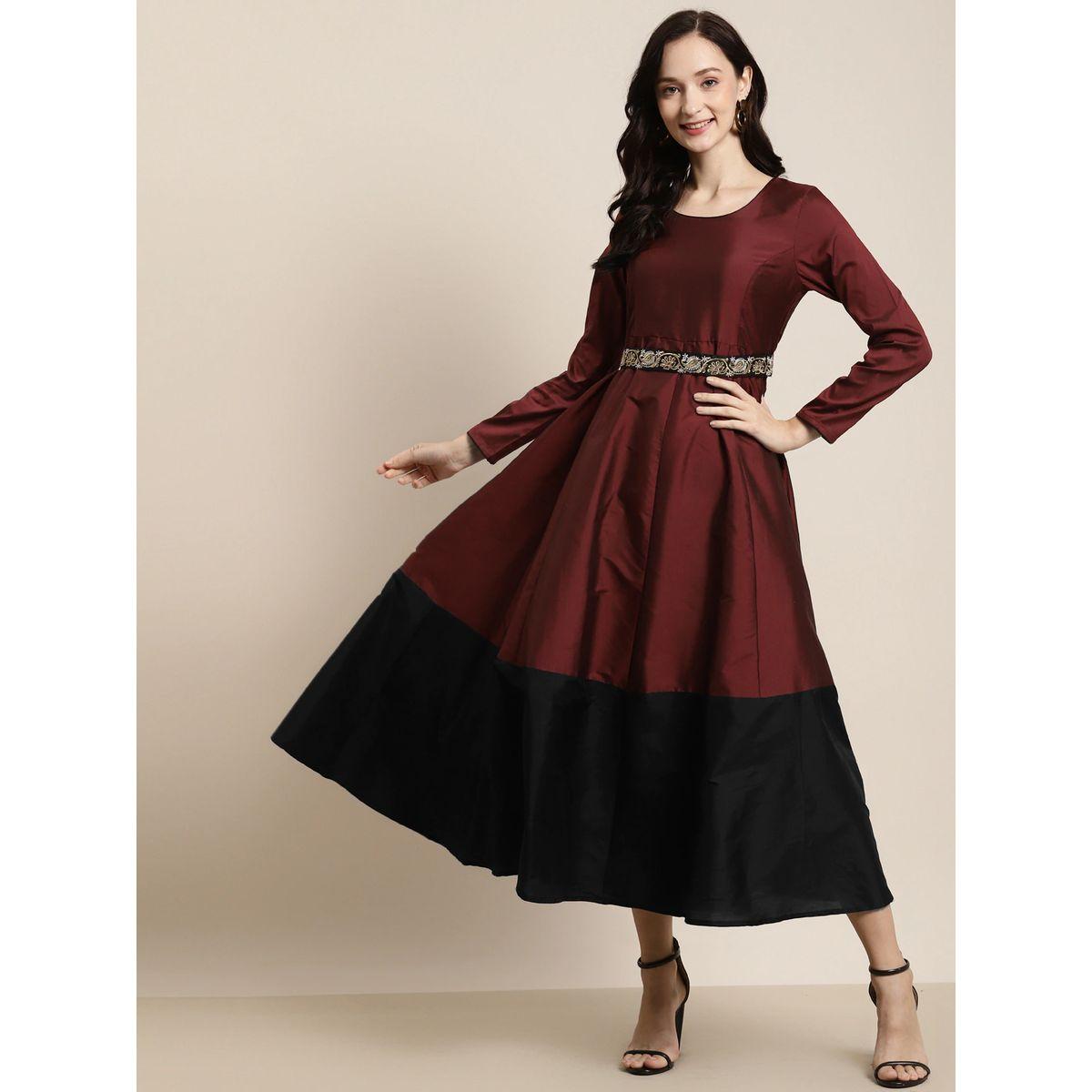 Sassafras X Styli Contrast Border Embroidered Belt Detail Maxi Dress-women-clothing-dresses-image-1