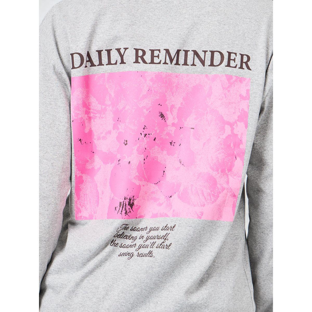 Styli Oversized Daily Reminder Graphic Longline T-Shirt-women-clothing-tshirts-image-6