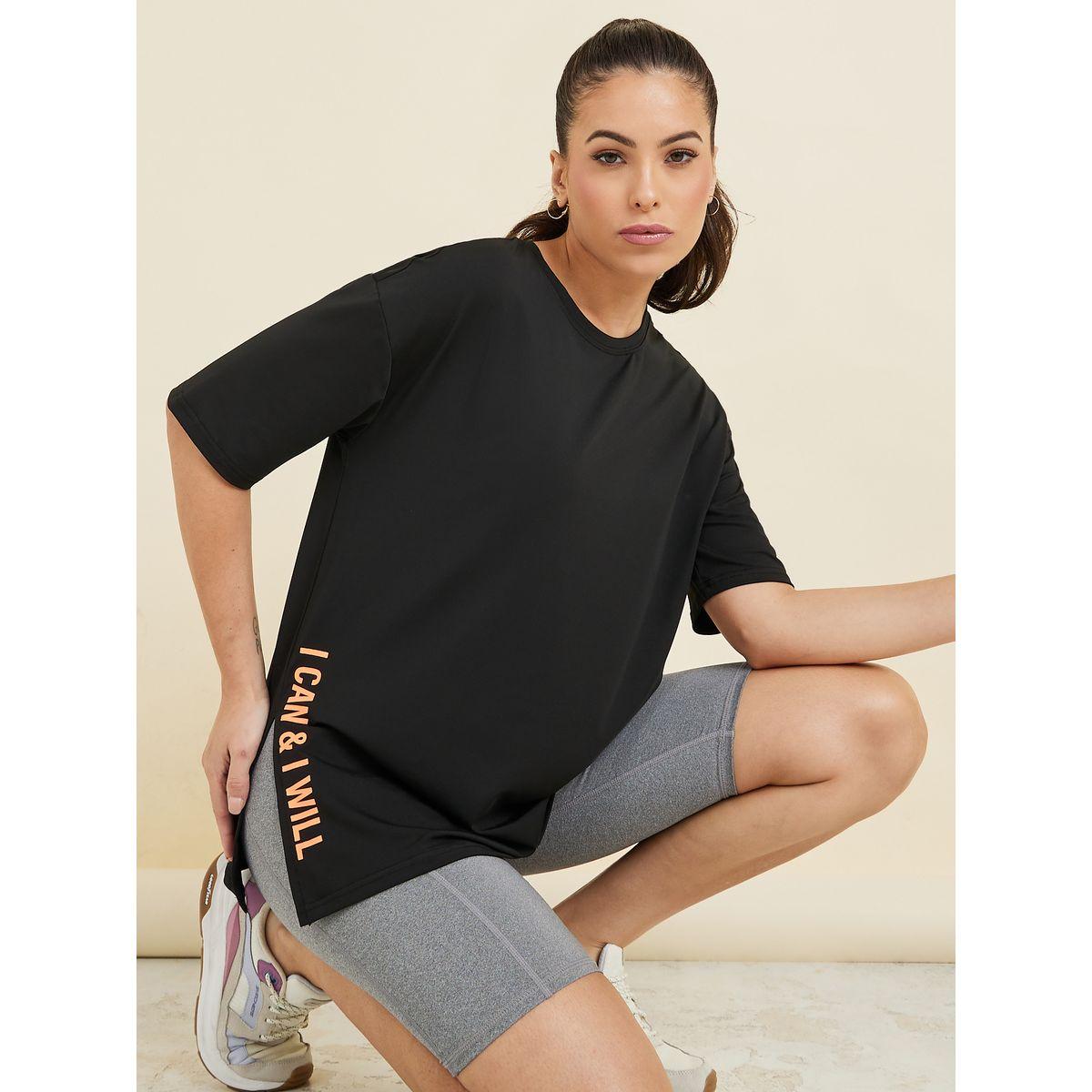 بلوزة مطبعة بكتابة وشق جانبي-women-clothing-sportswearandactivewear-tshirtsandvests-image-1
