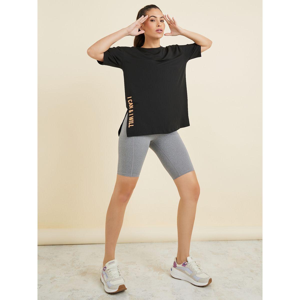 بلوزة مطبعة بكتابة وشق جانبي-women-clothing-sportswearandactivewear-tshirtsandvests-image-2