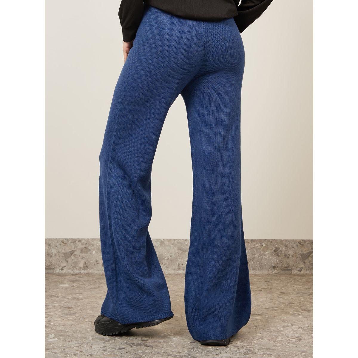 بنطال بقصة أرجل واسعة-women-clothing-bottoms-trousers-image-4