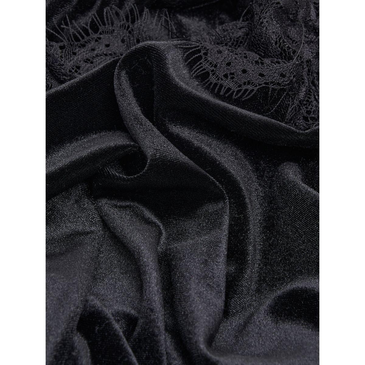 مجموعة من ( شورت + بلوزة كامي )-women-clothing-nightwear-pyjamas-shortsets-image-6