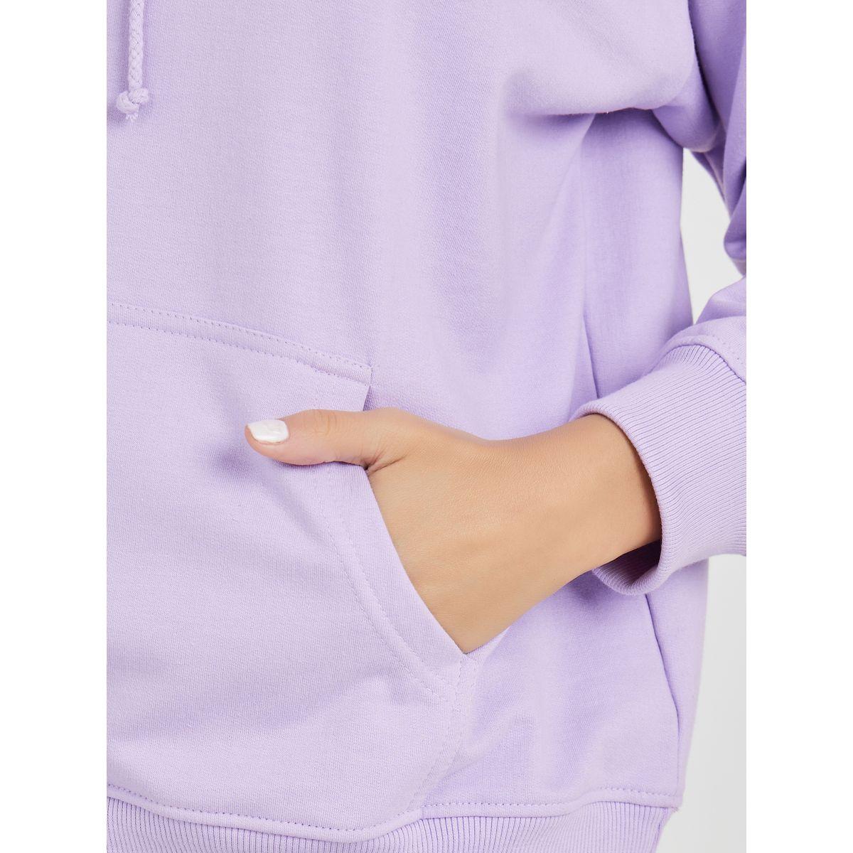 هودي واسع بكتابة مُطرزة-women-winterwear-hoodiesandsweatshirts-hoodies-image-4