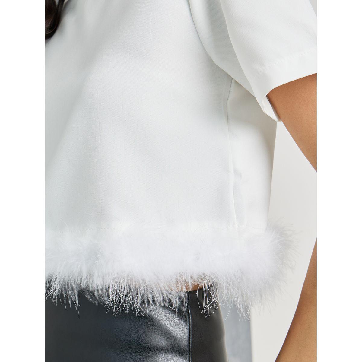 Styli Faux Feather Hem Detail Crop T-Shirt-women-clothing-tshirts-image-3