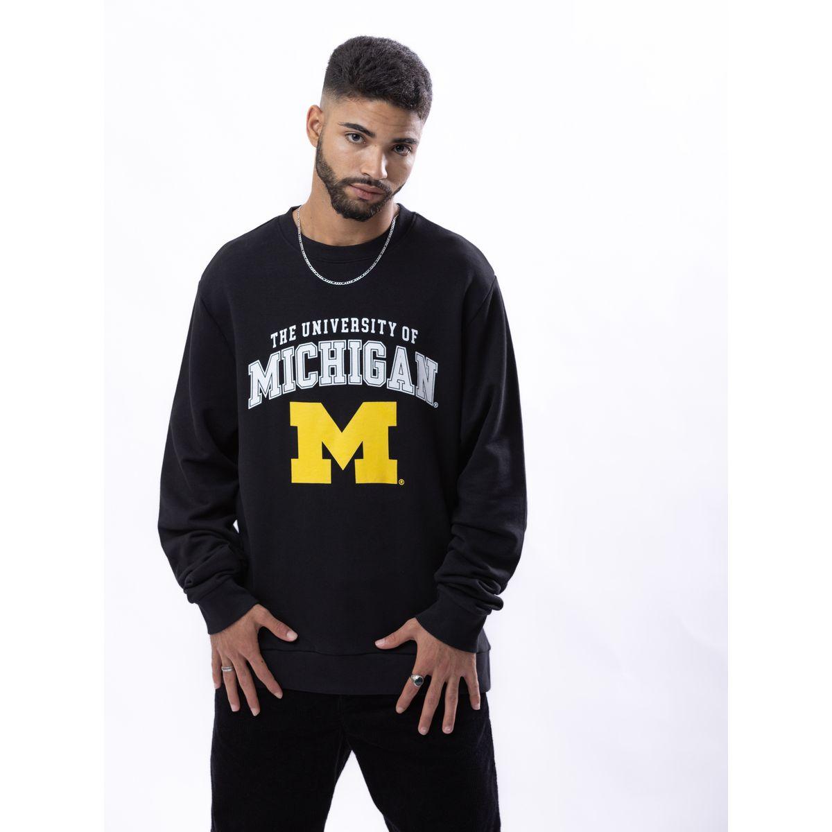 سويت شيرت بطبعة ميتشيجان أوربان هُول × ستايلي-men-winterwear-hoodiesandsweatshirts-image-1