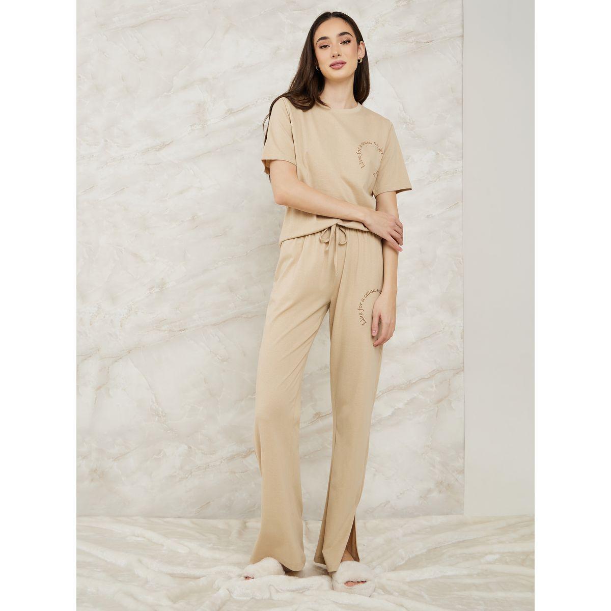Styli Unwind Live For A Cause Slogan T-Shirt & Pyjama Set-women-clothing-nightwear-pyjamas-longsets-image-1