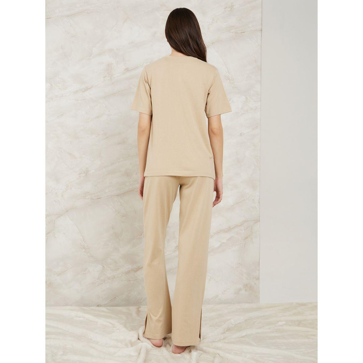 Styli Unwind Live For A Cause Slogan T-Shirt & Pyjama Set-women-clothing-nightwear-pyjamas-longsets-image-6