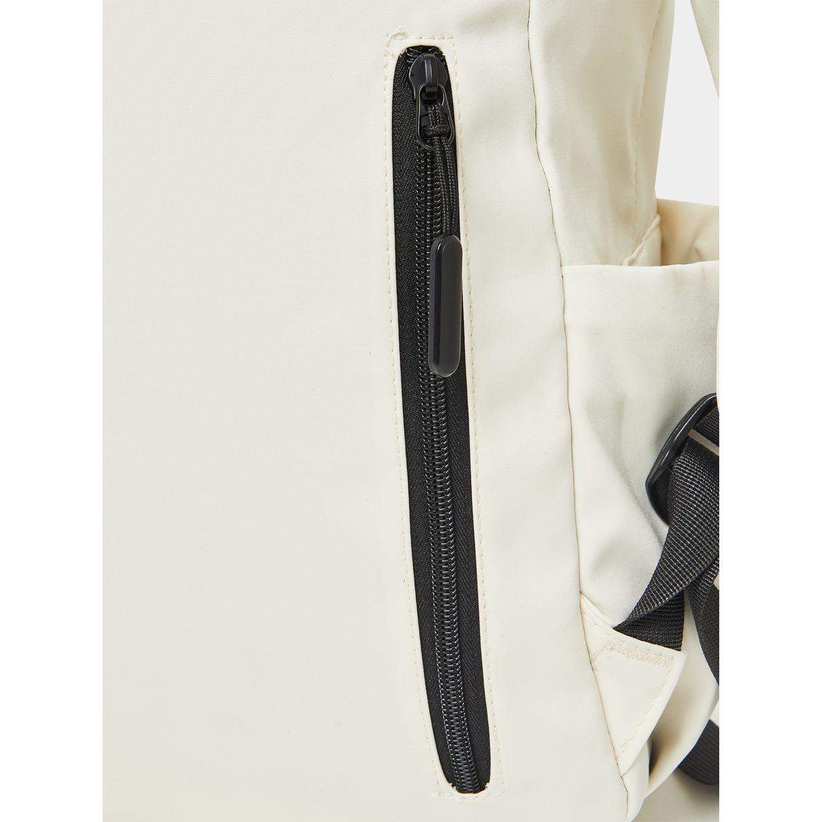 Styli Vertical Front Pocket Backpack With Keychain-men-bags-image-5