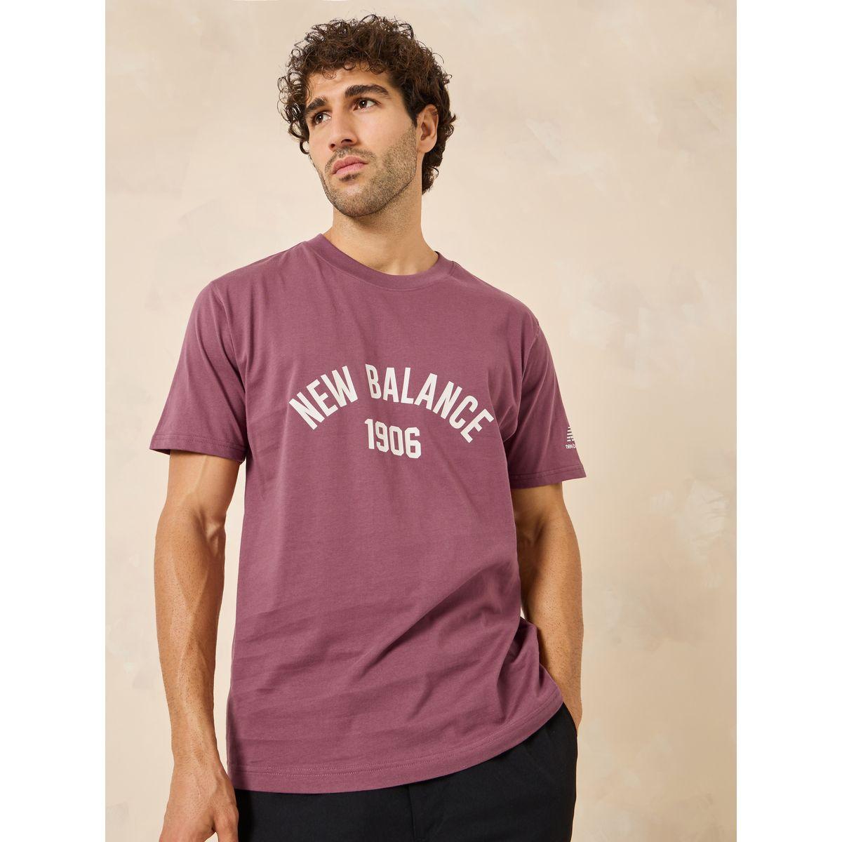 New Balance Essentials Varsity Graphic T-Shirt-men-clothing-tshirtsandpolos-tshirts-image-1