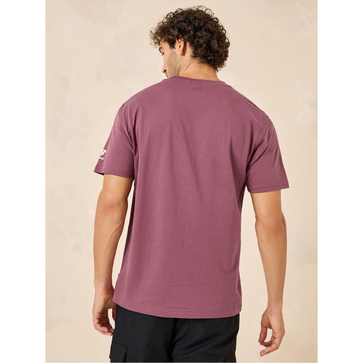 New Balance Essentials Varsity Graphic T-Shirt-men-clothing-tshirtsandpolos-tshirts-image-4
