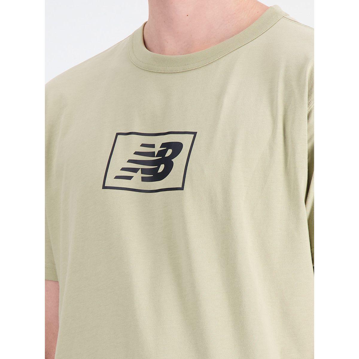 New Balance Essential Logo Print Regular Fit T-Shirt-men-clothing-tshirtsandpolos-tshirts-image-3