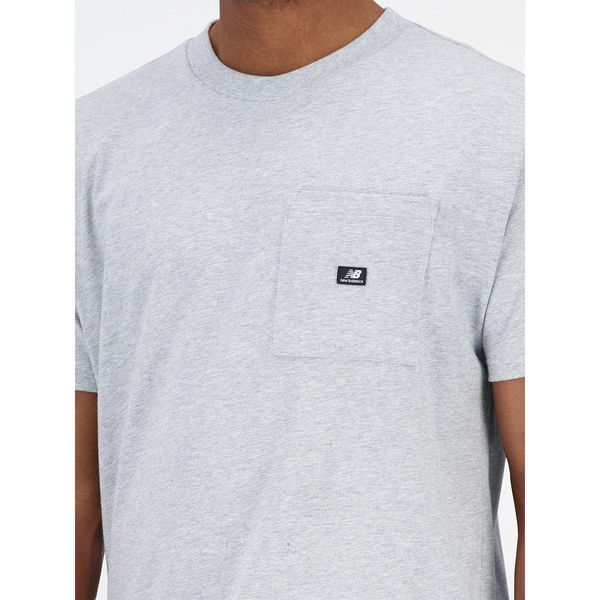 New Balance Essential Pocket Detail Regular Fit T-shirt-men-clothing-tshirtsandpolos-tshirts-image-3