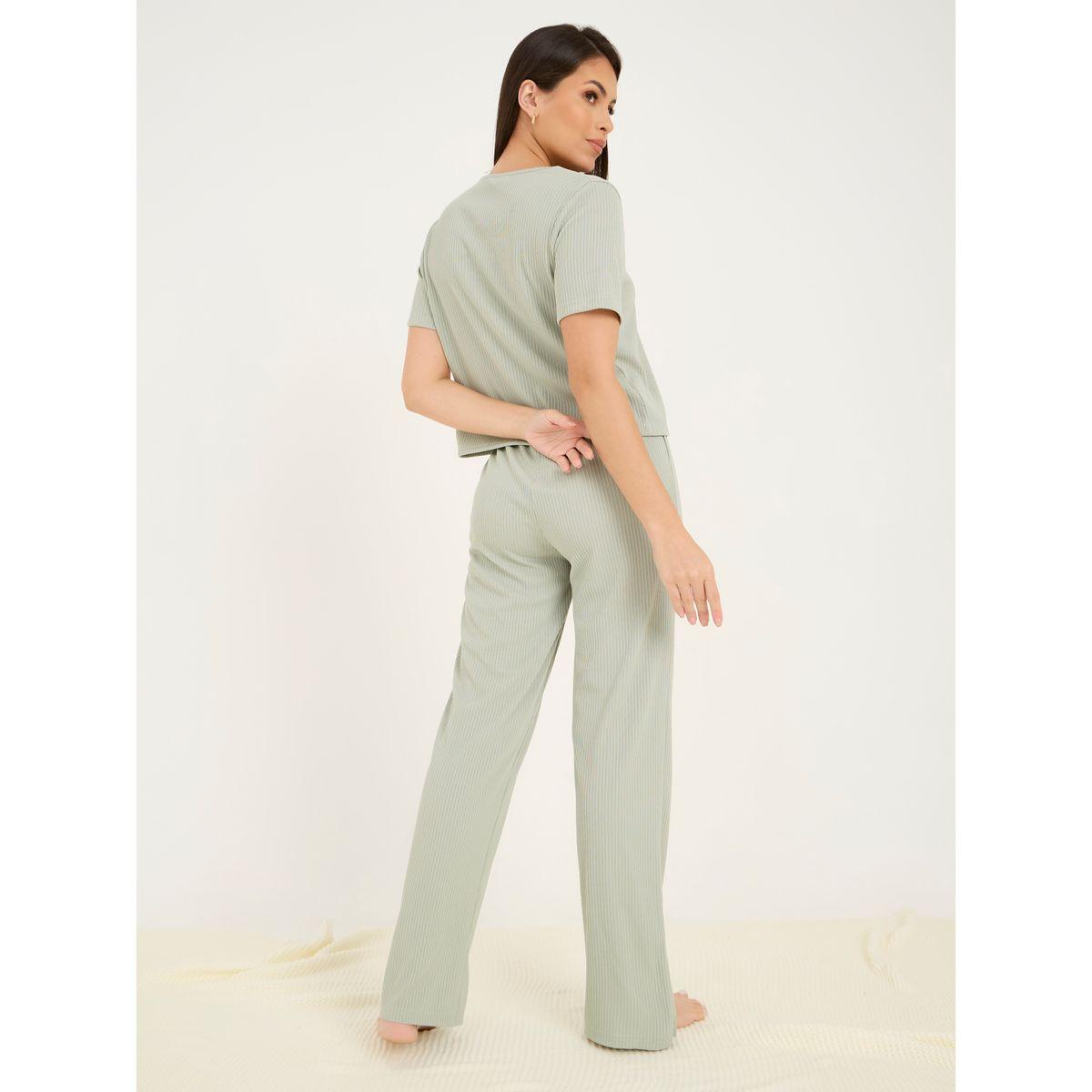 Styli Unwind Solid Ribbed T-Shirt & Exposed Seam Front Slit Pyjama Set-women-clothing-nightwear-pyjamas-longsets-image-7