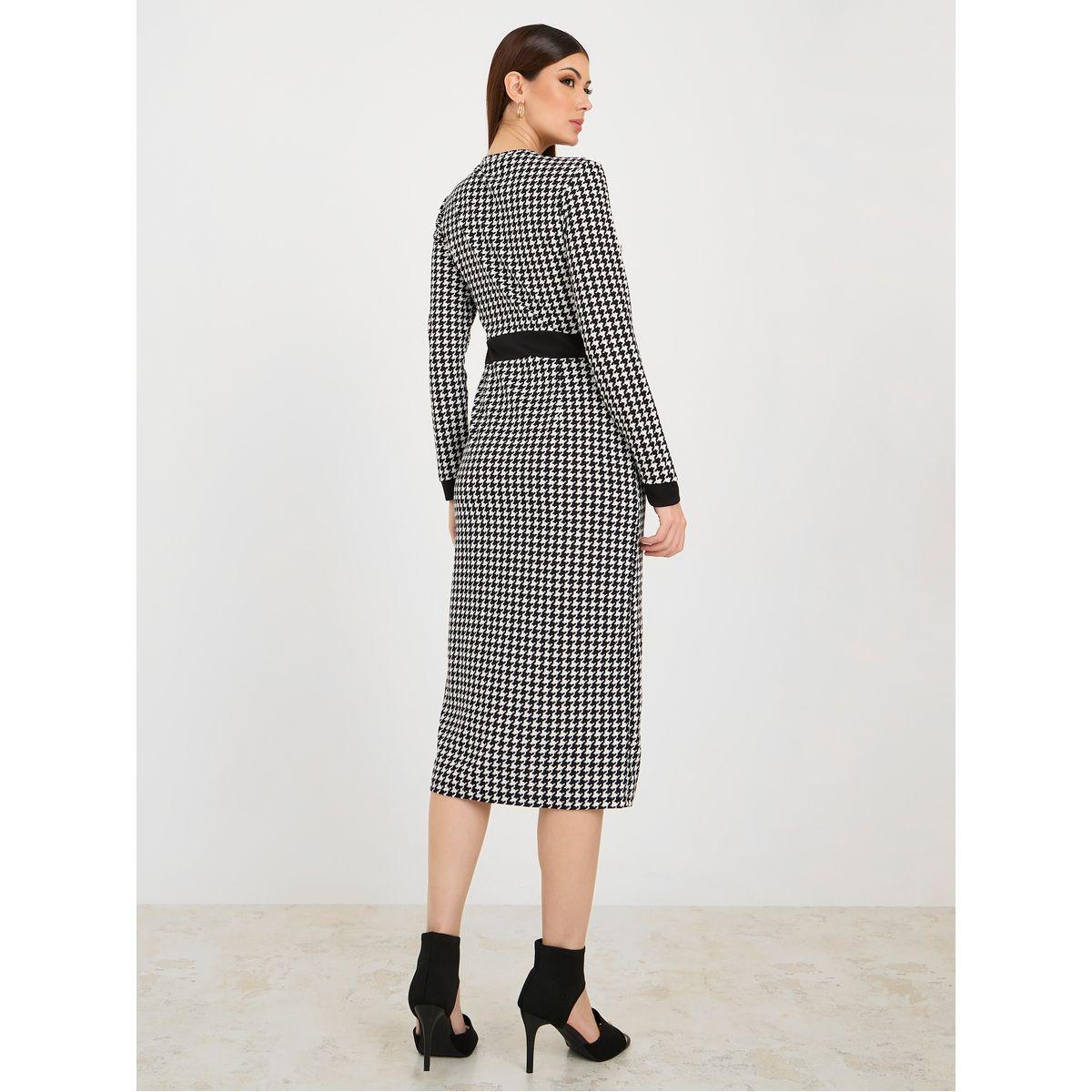 Styli Houndstooth Detail V Neck Bodycon Midi Dress-women-clothing-dresses-image-4