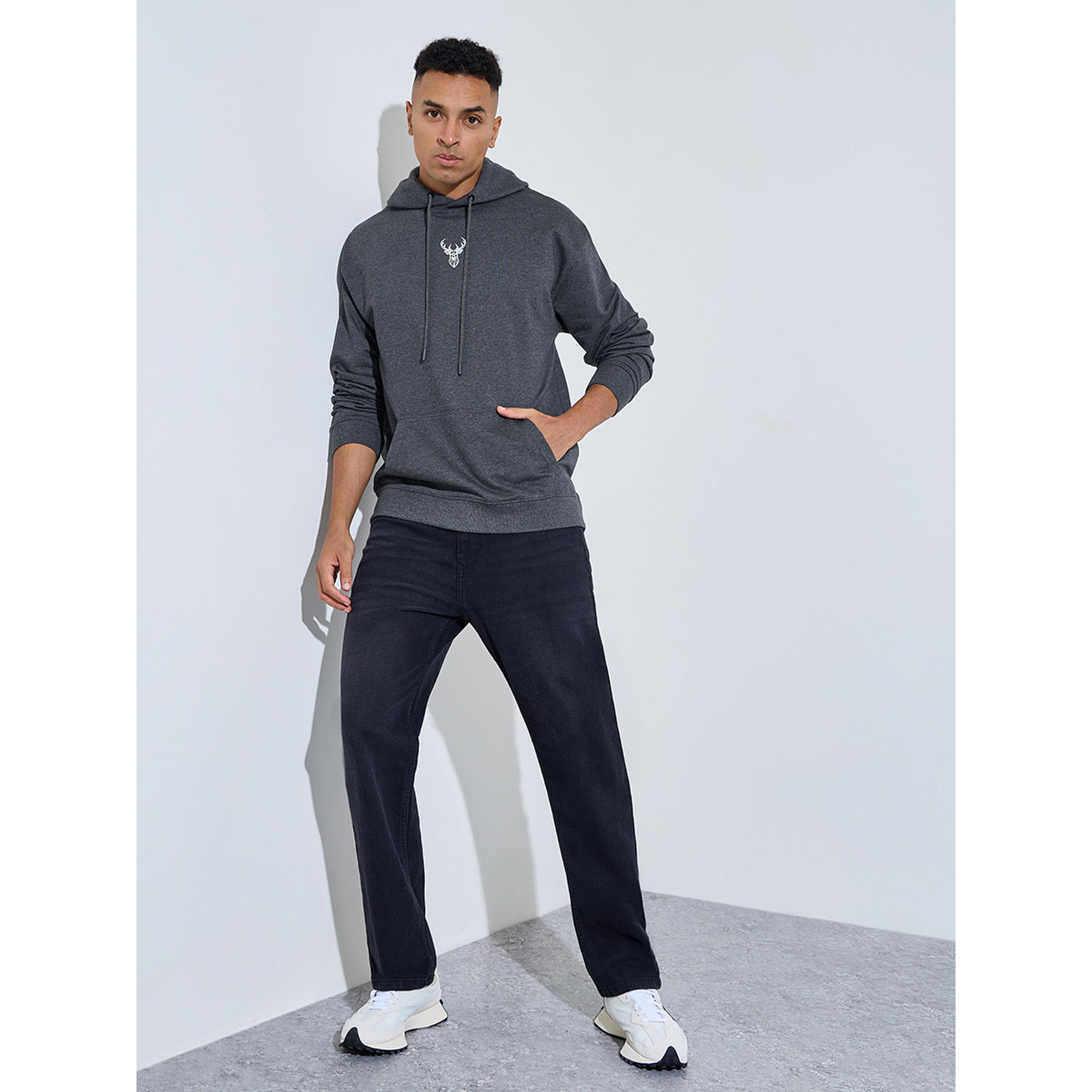 هودي صوف بقصة مريحة وطبعة اتش دي بتصميم بسيط-men-winterwear-hoodiesandsweatshirts-image-2