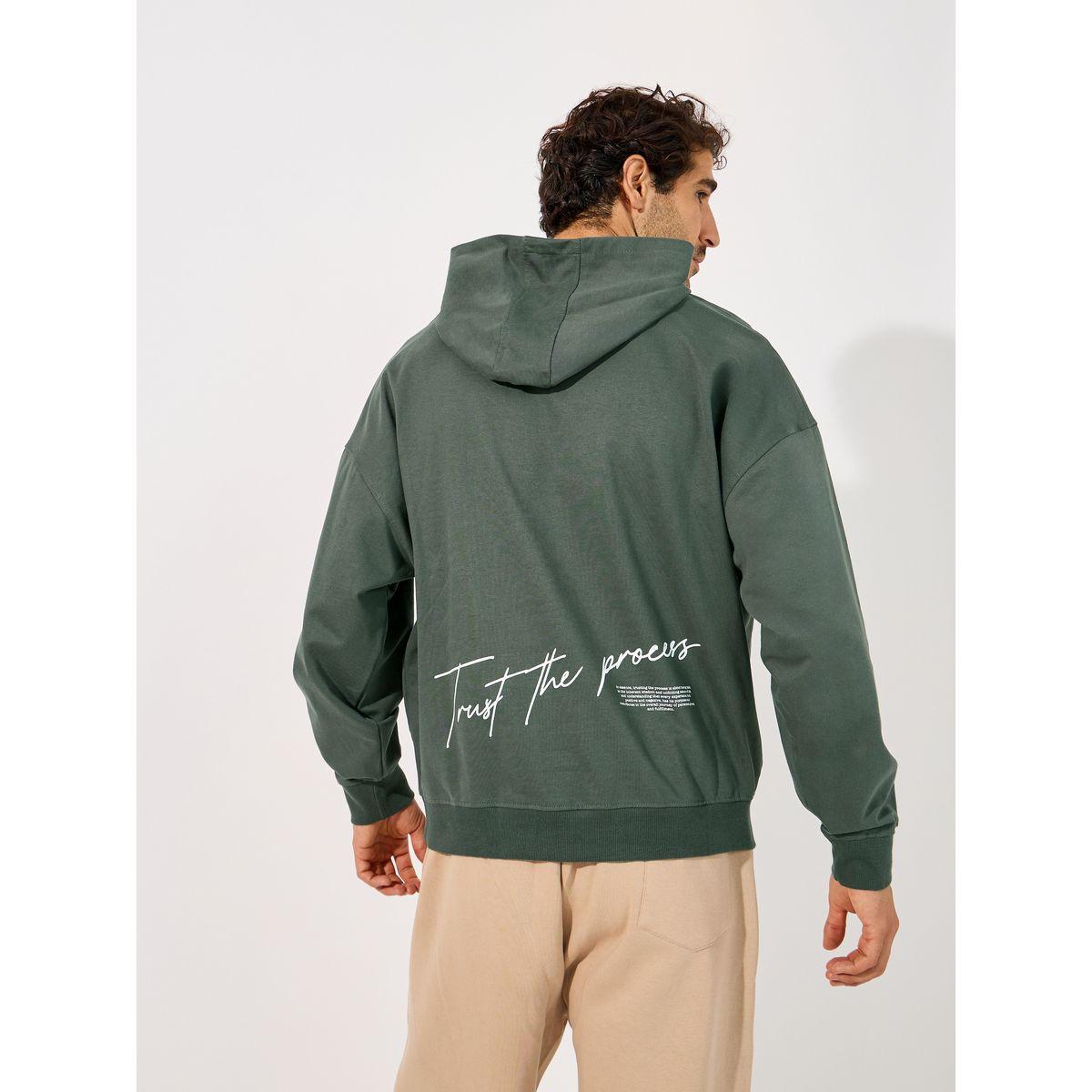 هودي تيري فضفاض بطبعة كتابة-men-winterwear-hoodiesandsweatshirts-image-1