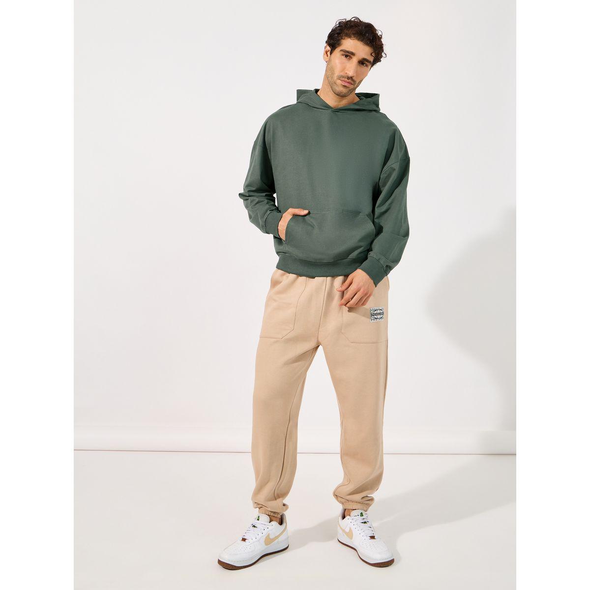 هودي تيري فضفاض بطبعة كتابة-men-winterwear-hoodiesandsweatshirts-image-2