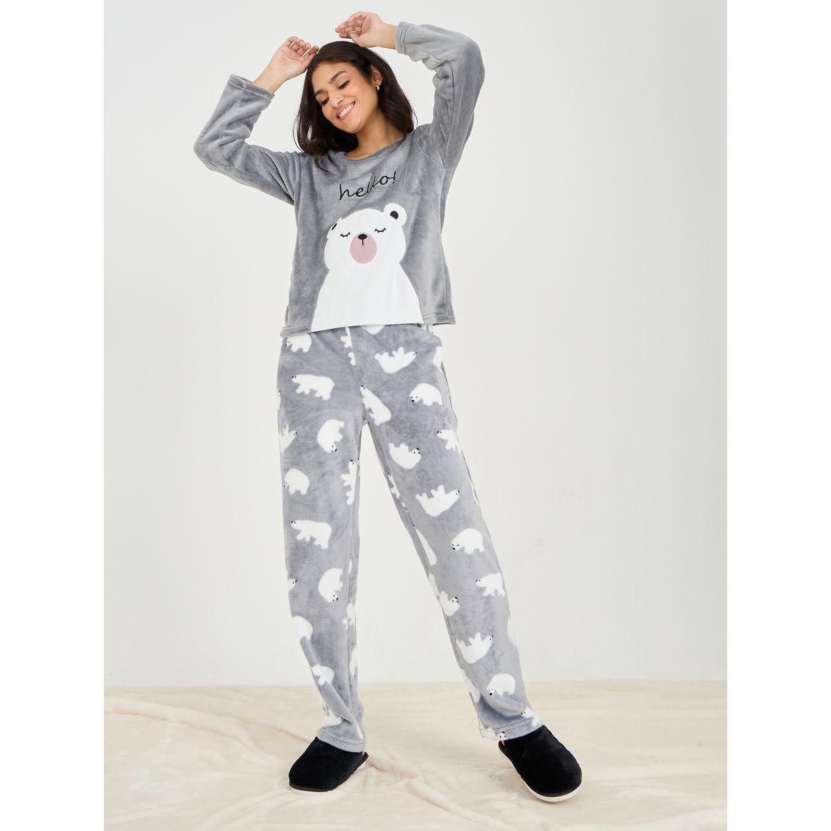 Styli Unwind Polar Bear Design Fleece Top & All Over Print Pyjama Set-women-clothing-nightwear-pyjamas-longsets-image-2