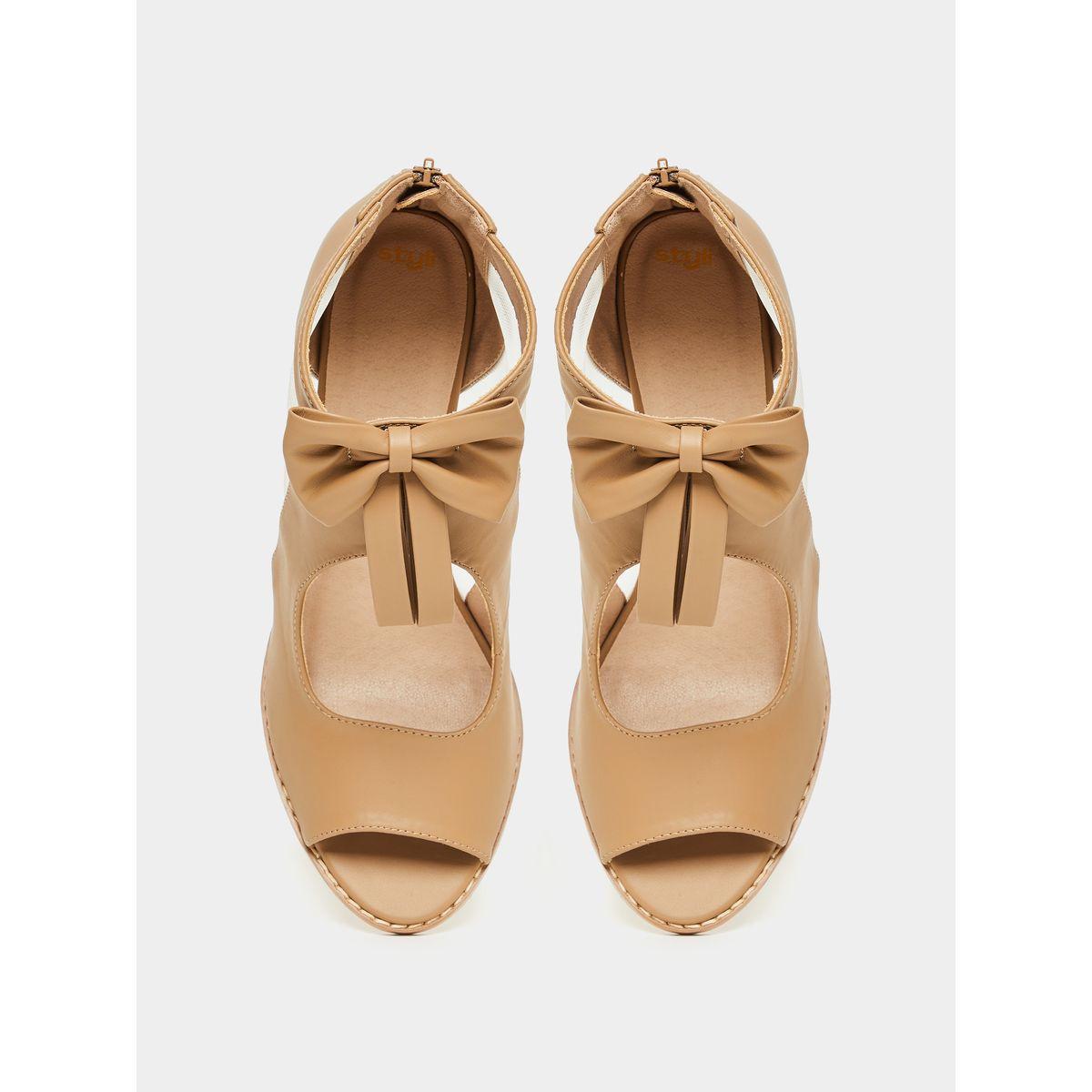 صندل بكعب متوسط مزين بفيونكة-women-shoes-heels-image-5