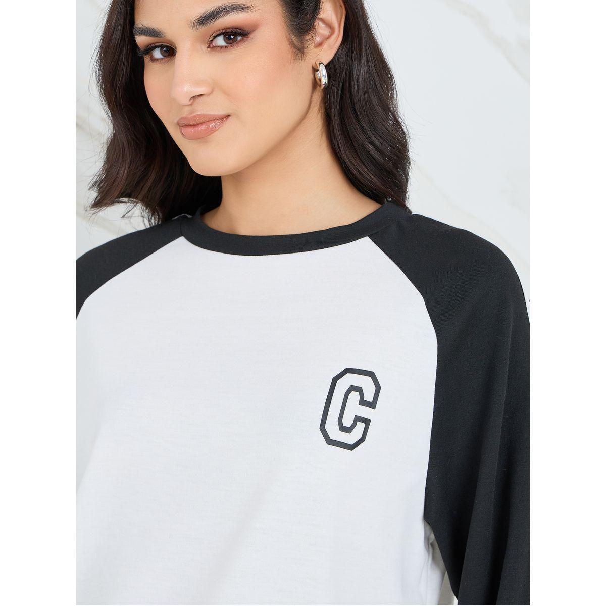 Styli Oversized Graphic Print Raglan Sleeve T-Shirt-women-clothing-tshirts-image-4