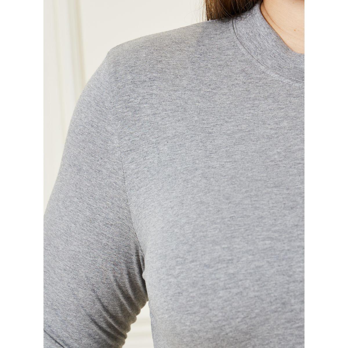 تيشيرت بنسيج ليكرا وياقة عالية-women-clothing-tshirts-image-4