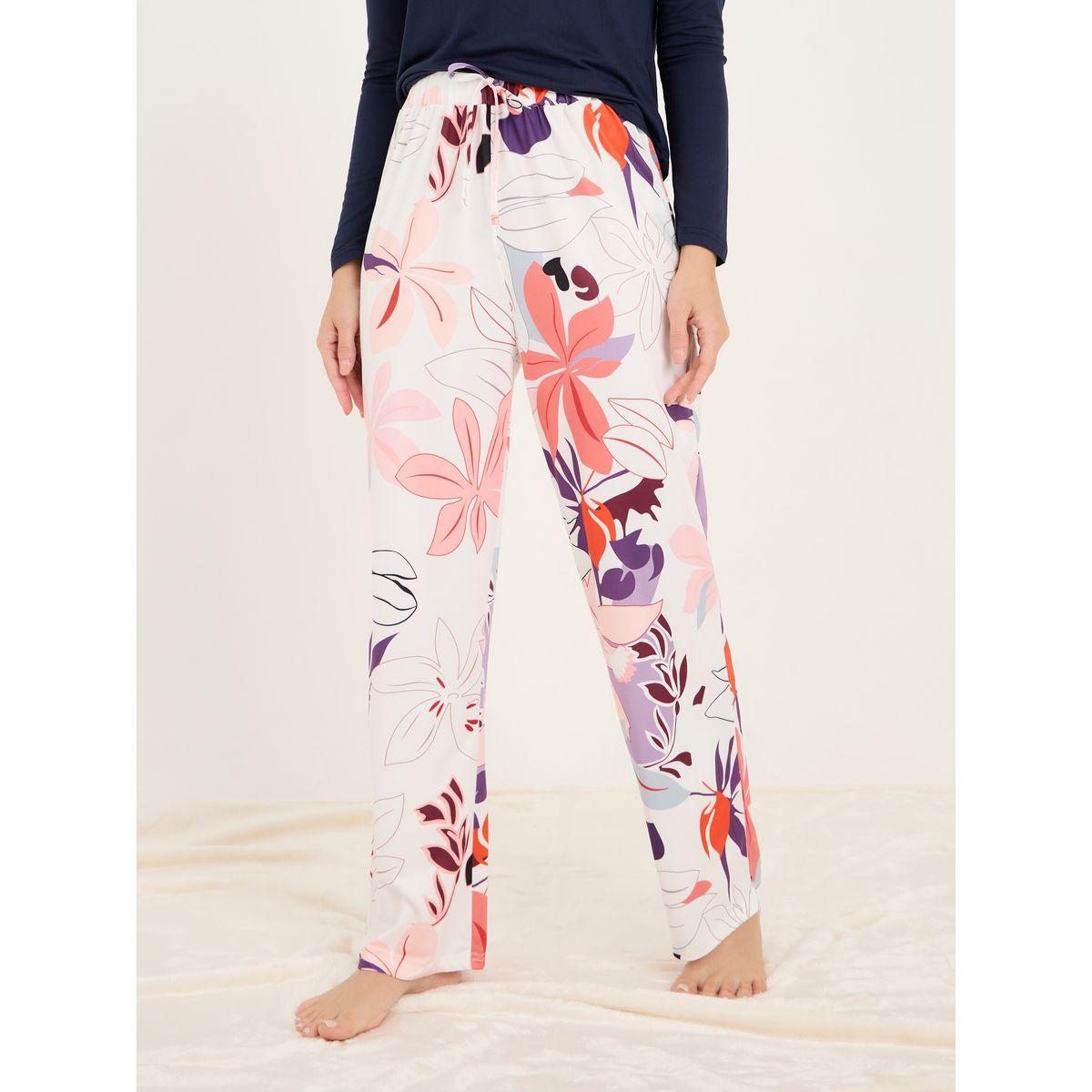 طقم بيجاما من ( تيشيرت + بنطال )-women-clothing-nightwear-pyjamas-longsets-image-3