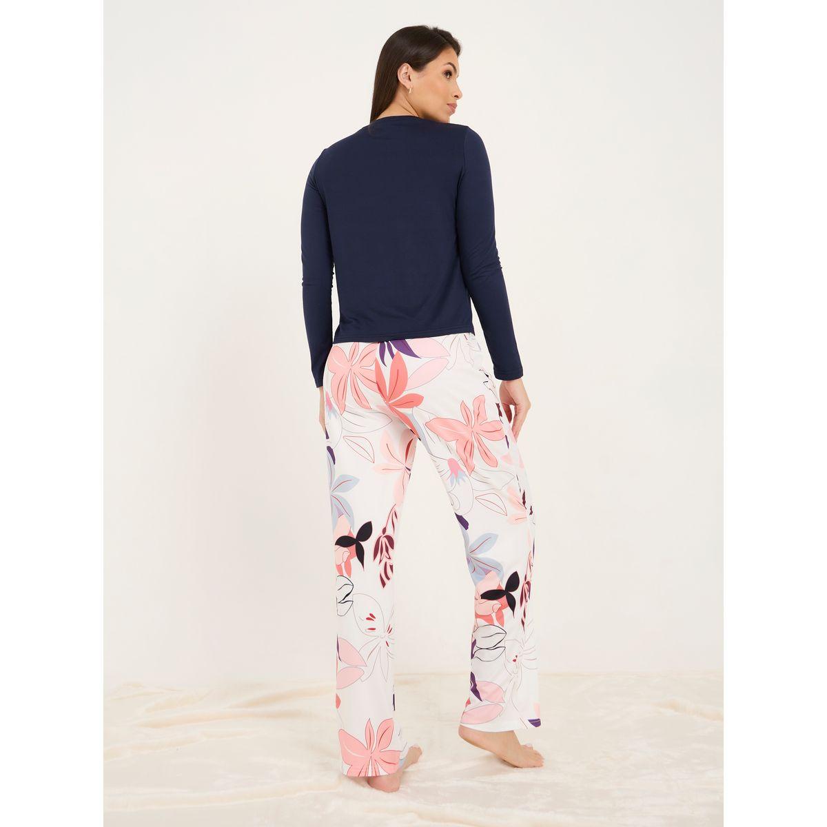 طقم بيجاما من ( تيشيرت + بنطال )-women-clothing-nightwear-pyjamas-longsets-image-6