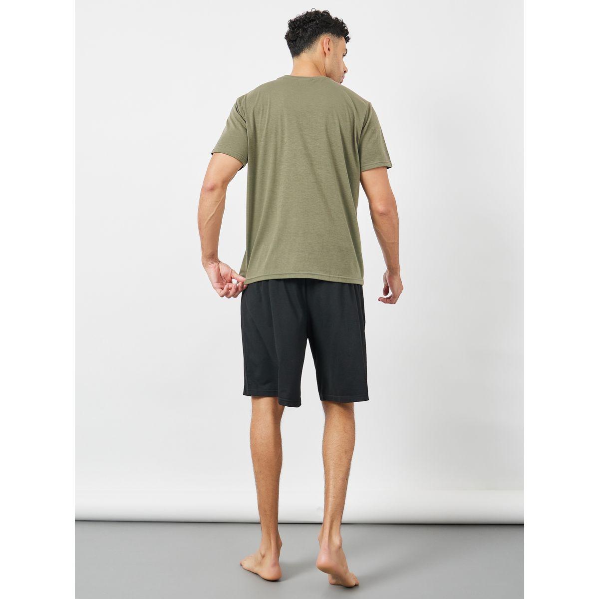 Styli Unwind Garfield Graphic Print T-Shirt & Printed Shorts Set-men-clothing-nightwear-sets-image-6