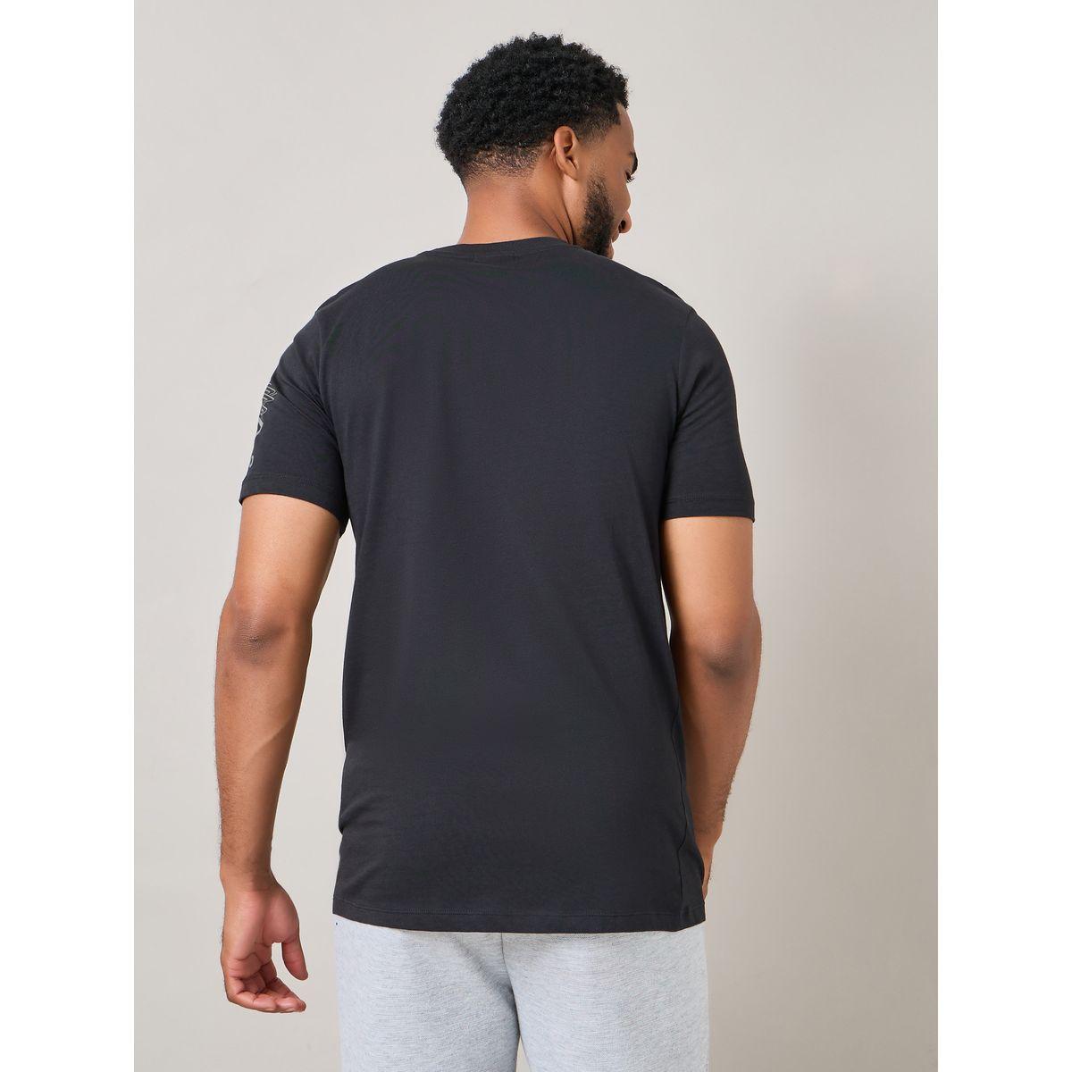 Umbro FW Terrace Graphic Sleeve Regular T-Shirt-men-clothing-tshirtsandpolos-tshirts-image-4