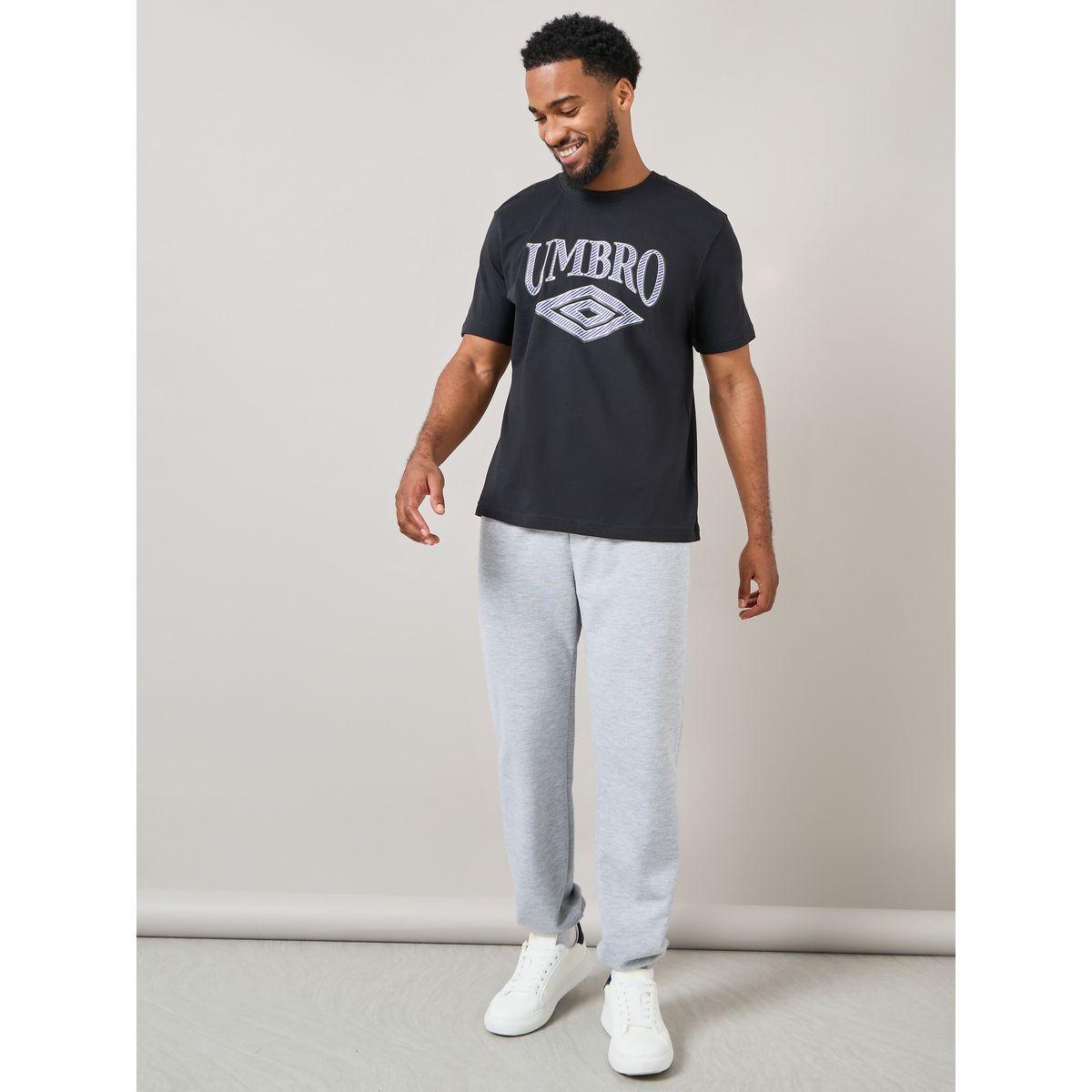 Umbro Arced Logo Graphic T-Shirt-men-clothing-tshirtsandpolos-tshirts-image-2