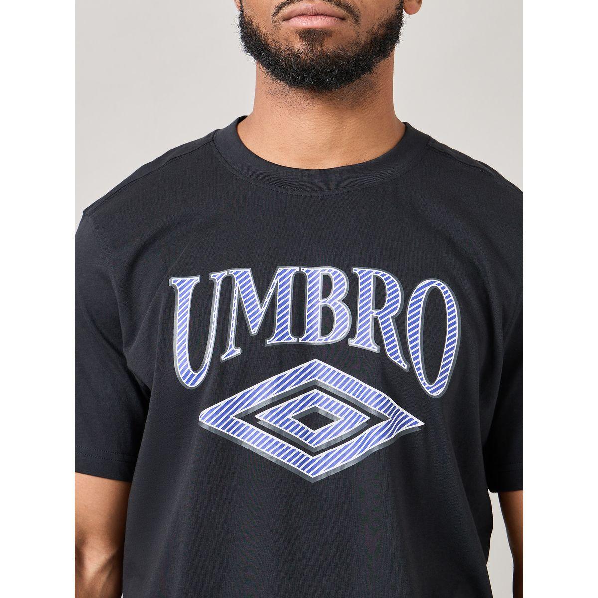 Umbro Arced Logo Graphic T-Shirt-men-clothing-tshirtsandpolos-tshirts-image-3