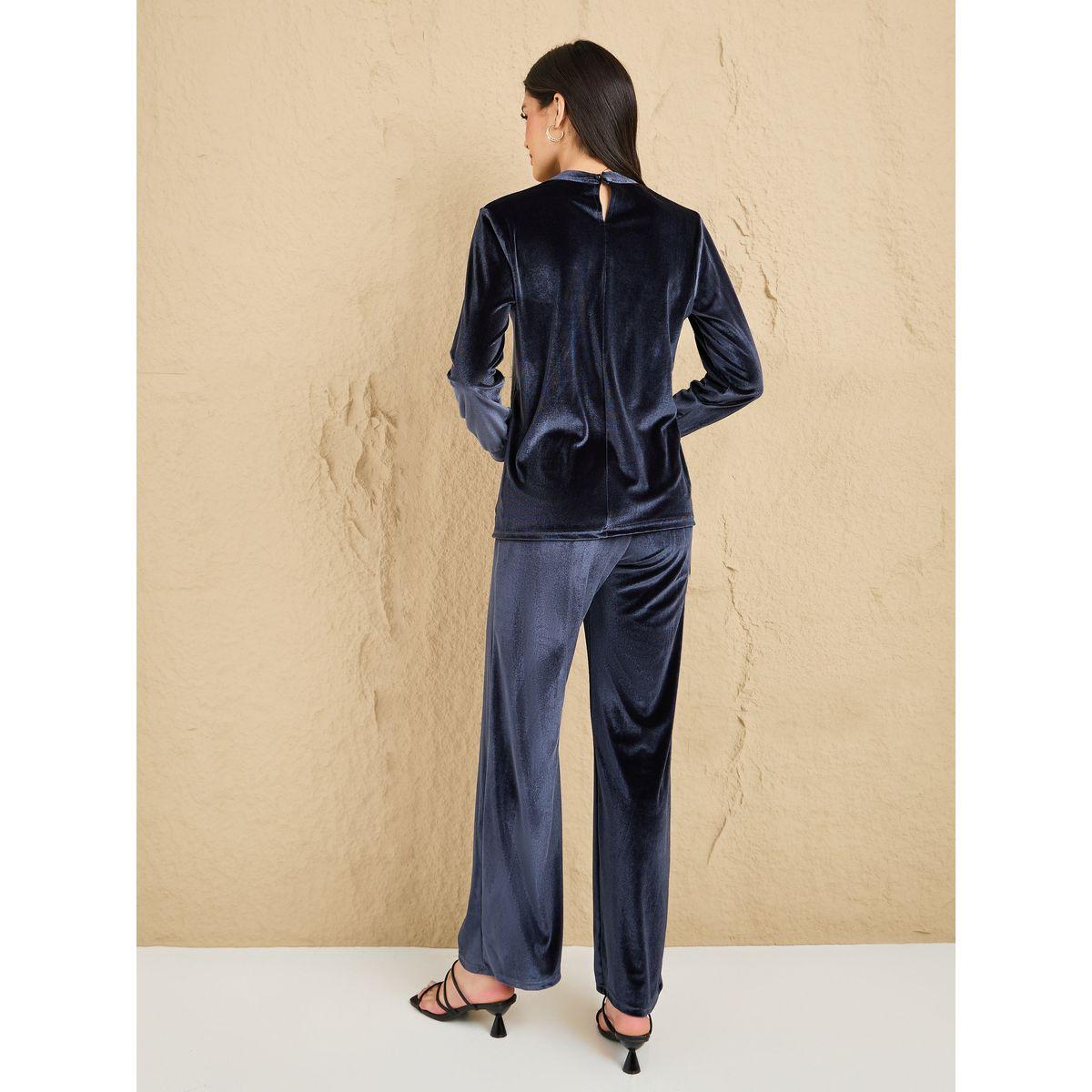 Styli Keyhole Neck Velvet Top & Pants Co-Ords-women-clothing-coordsets-image-5