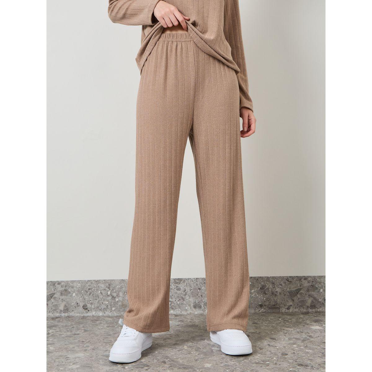 طقم منسق من ( بنطال + بلوزة )-women-clothing-coordsets-image-4