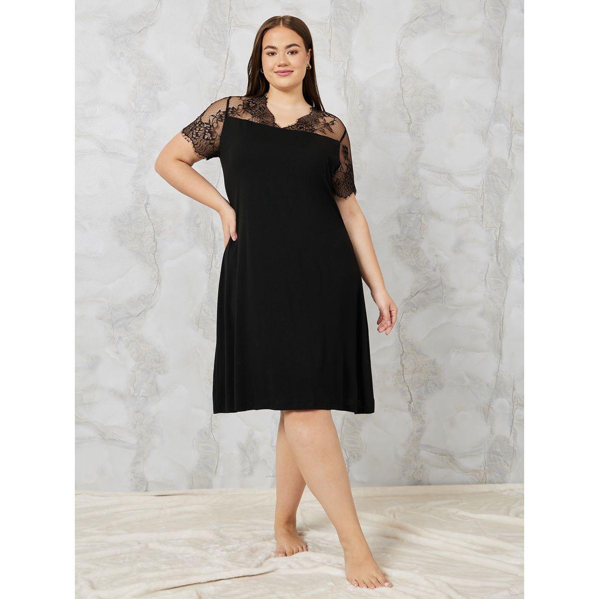Styli Unwind Plus Scallop Lace Yoke Nightdress-women-clothing-nightwear-nighties-image-2