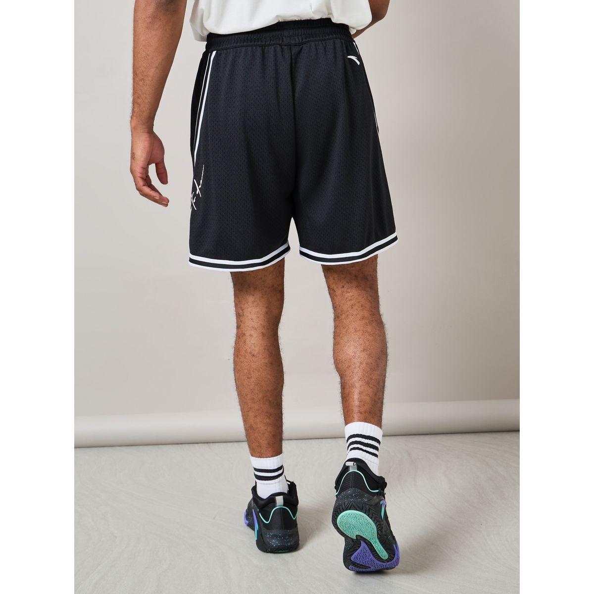 شورت محبوك بتداخلات جانبية-men-clothing-bottoms-shorts-image-6