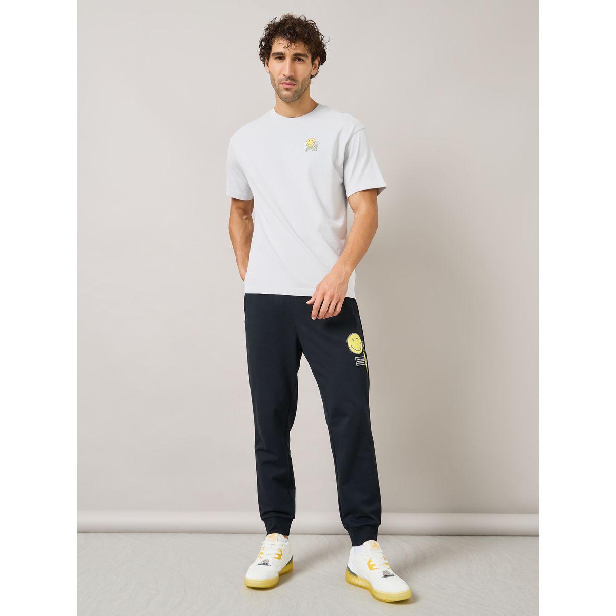 تيشيرت بياقة دائرية واكمام قصيرة-men-clothing-tshirtsandpolos-tshirts-image-2