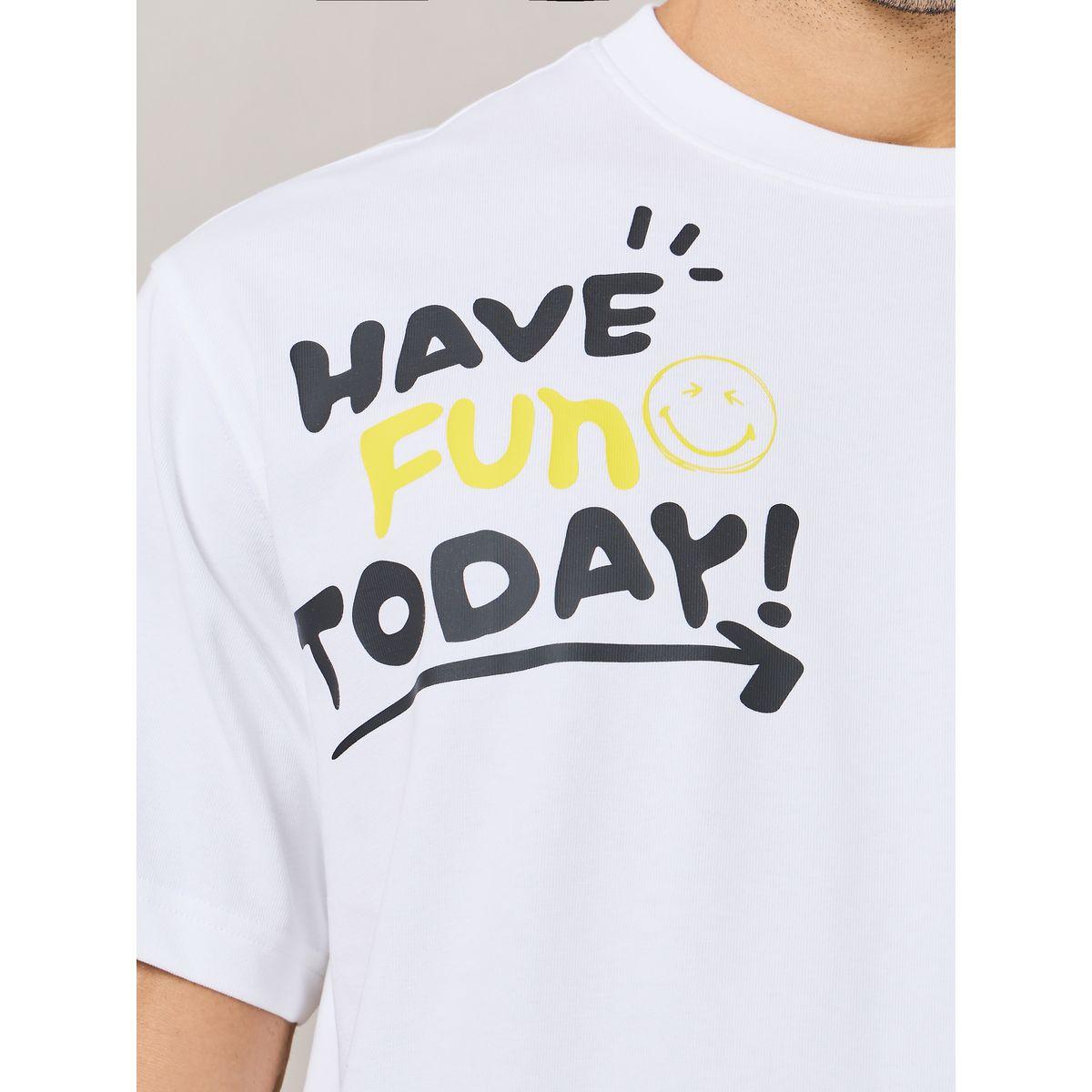 تيشيرت كاجوال باكمام قصيرة-men-clothing-tshirtsandpolos-tshirts-image-3