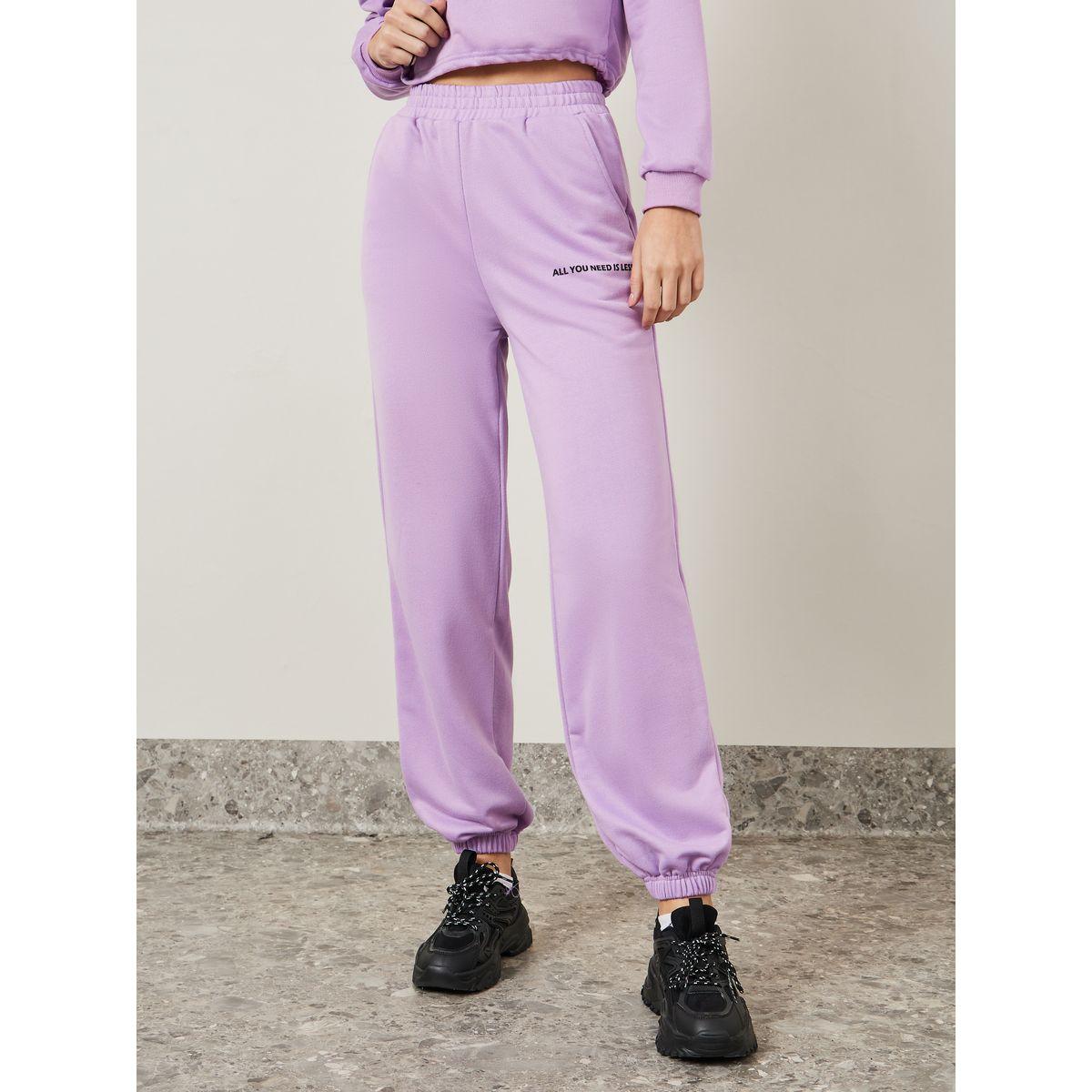 Styli Slogan Print Crop Sweatshirt & Jogger Co-Ords-women-clothing-coordsets-image-4