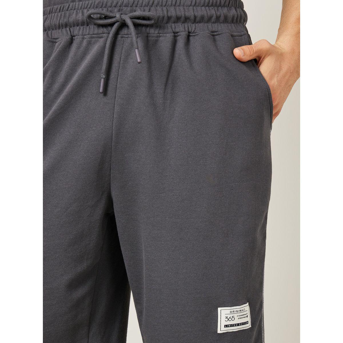 طقم منسق من ( شورت + تيشيرت )-men-clothing-coordsets-image-5