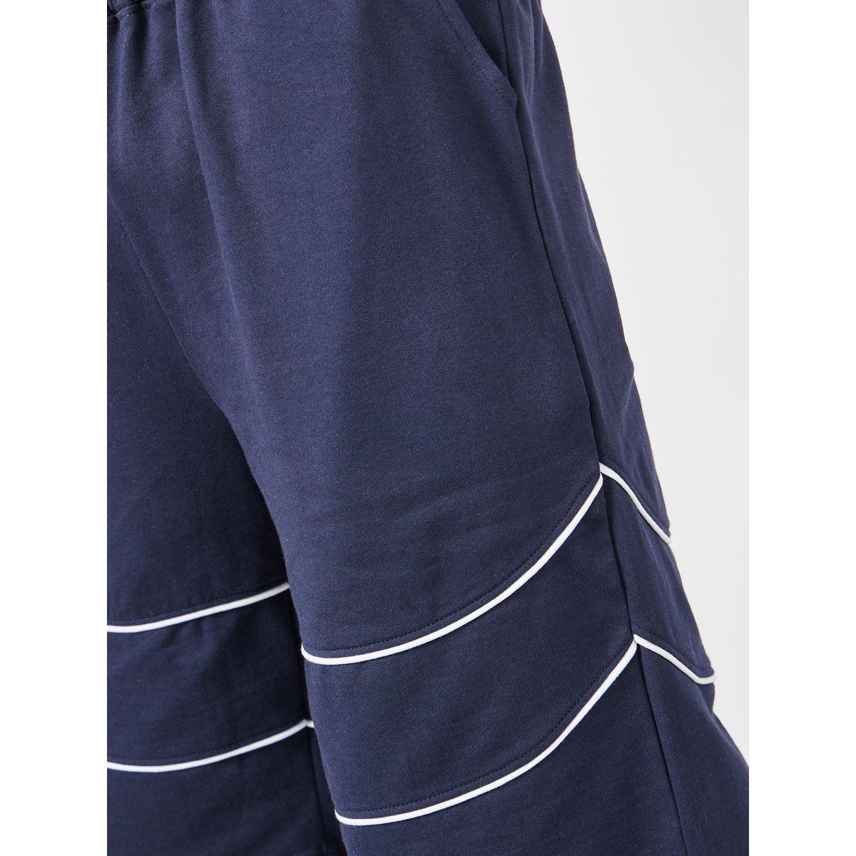 شورت واسع بتداخلات محزوزة-men-clothing-bottoms-shorts-image-3