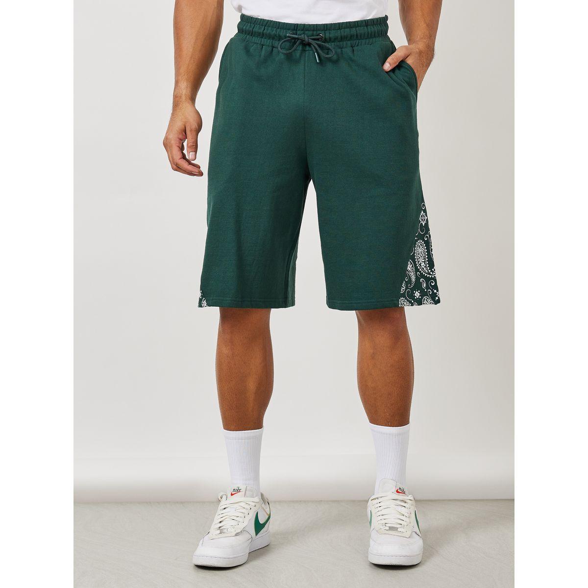 شورت فليس واسع بطبعة بيزلي-men-clothing-bottoms-shorts-image-2