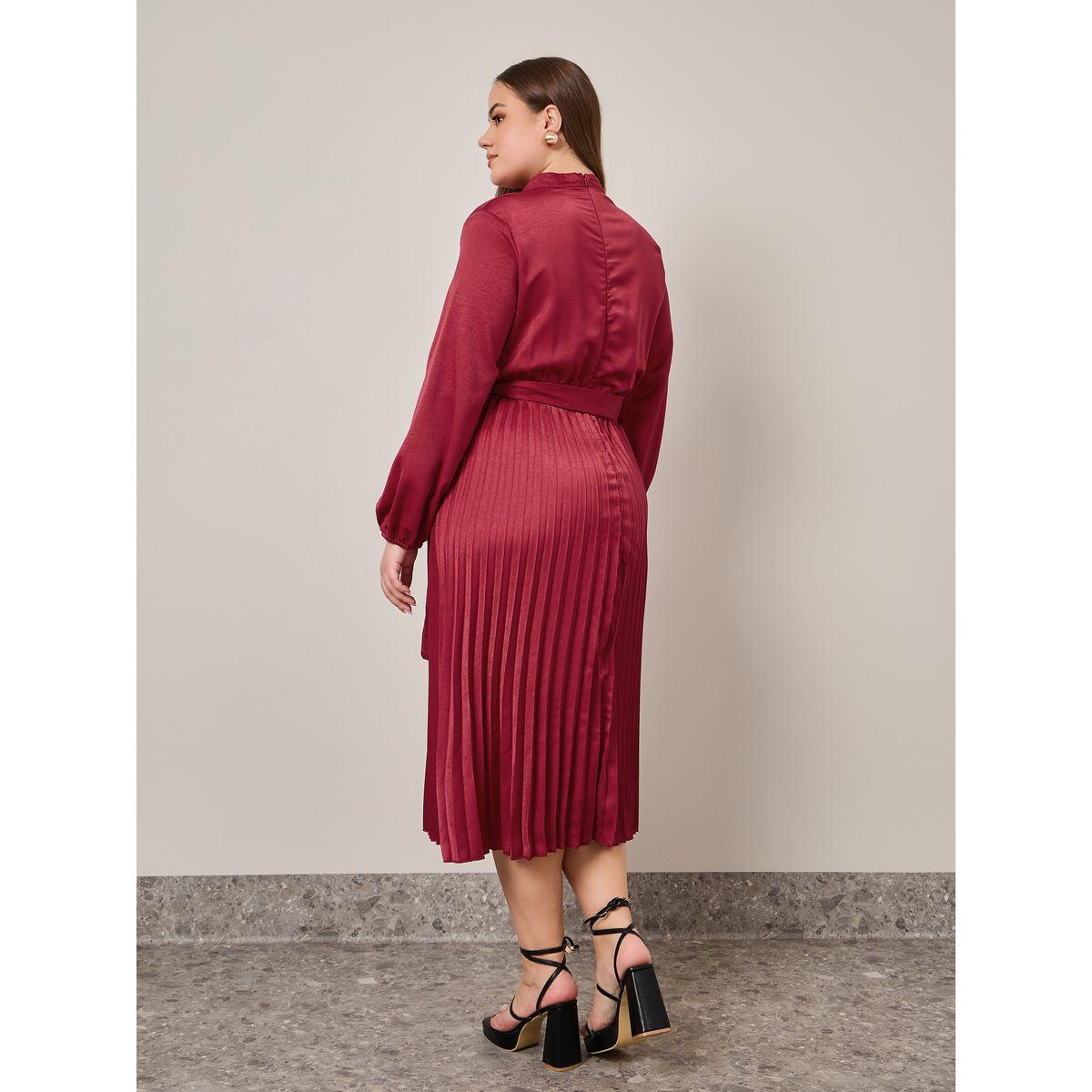 Styli Plus Pleated Belted A-Line Midi Dress-women-clothing-dresses-image-5